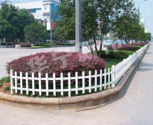 草坪護欄