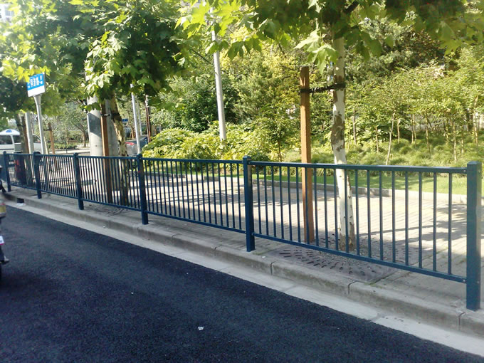 鋅鋼護欄